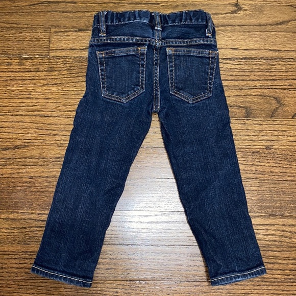 Baby Gap 1969 Skinny Distressed at Knee Jeans For Toddlers - Picture 4 of 6